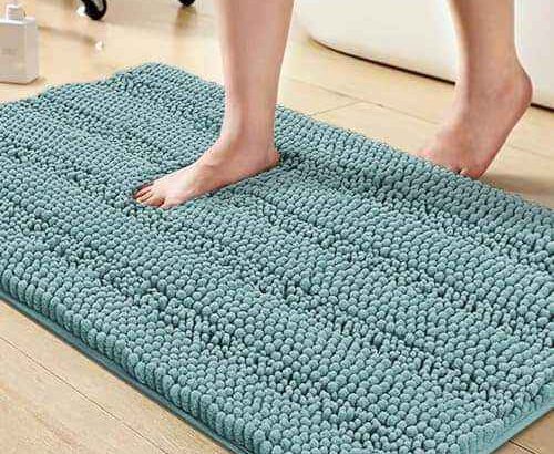 Fluffy door mats